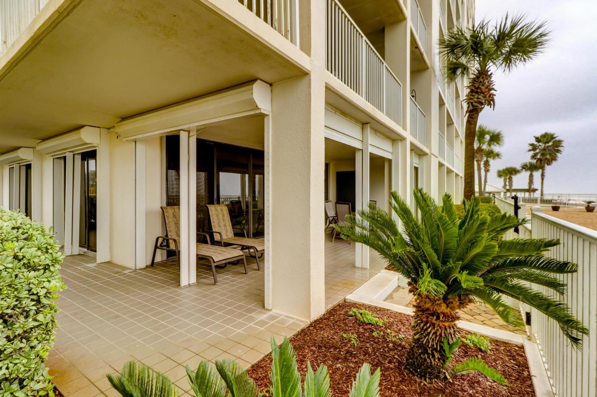 Вилла Windward Pointe Орандж-Бич Номер фото
